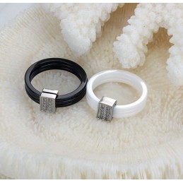 Conocido Por Su Excelente Calidad De Anillo De Cerámica De Tungsteno Tricíclico Con Diamantes De Imitación.