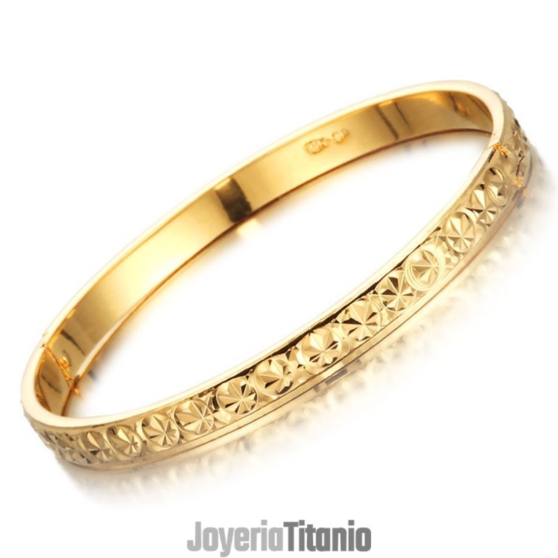 Brazalete Femenino Chapado En Oro De 18 Quilates De Renombre Mundial