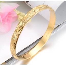Brazalete Elegante De Alta Calidad Para Mujer Chapado En Oro De 18 Quilates