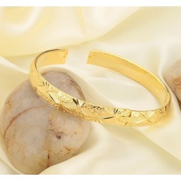 Brazalete Femenino De Alta Calidad Chapado En Oro De 18 Quilates