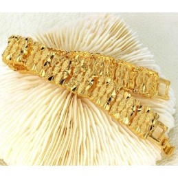 Pulsera Femenina Chapada En Oro De 18 Quilates De Renombre Mundial
