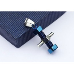 Colgante Clásico De Titanio Con Forma De Tornillo A Máquina Para Hombre - Cadena Gratis