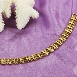 Pulsera Femenina De Alta Calidad Chapada En Oro De 18 Quilates