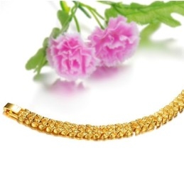 Pulsera Femenina De Calidad Superior Chapada En Oro De 18 Quilates