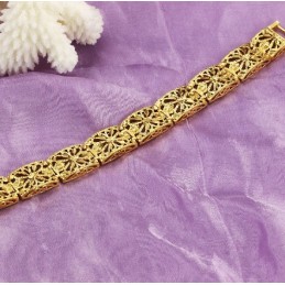 Pulsera Hueca Para Mujer Chapada En Oro De 18 Quilates Con Calidad Y Cantidad Garantizadas