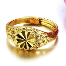 Anillo Clásico Femenino Chapado En Oro De 18 Quilates Con Calidad Y Cantidad Garantizadas