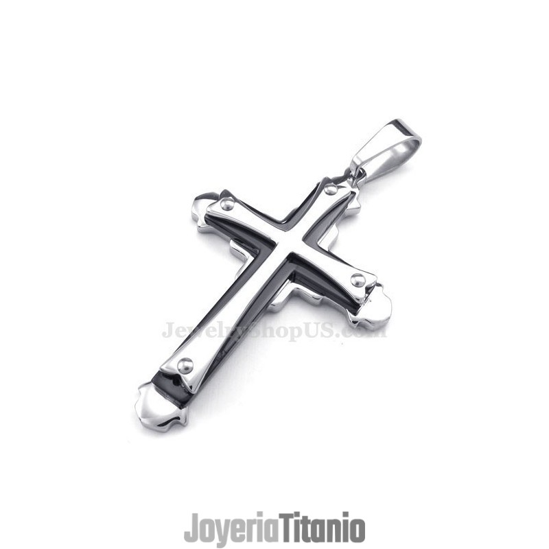 Collar Con Colgante De Cruz De Titanio De Tres Niveles (Cadena Gratis)