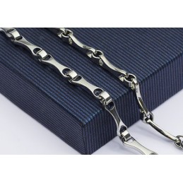 Collar De Titanio Con Cóndilo Para Hombre