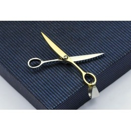 Colgante De Titanio De Moda Con Tijera Dorada - Cadena Gratis