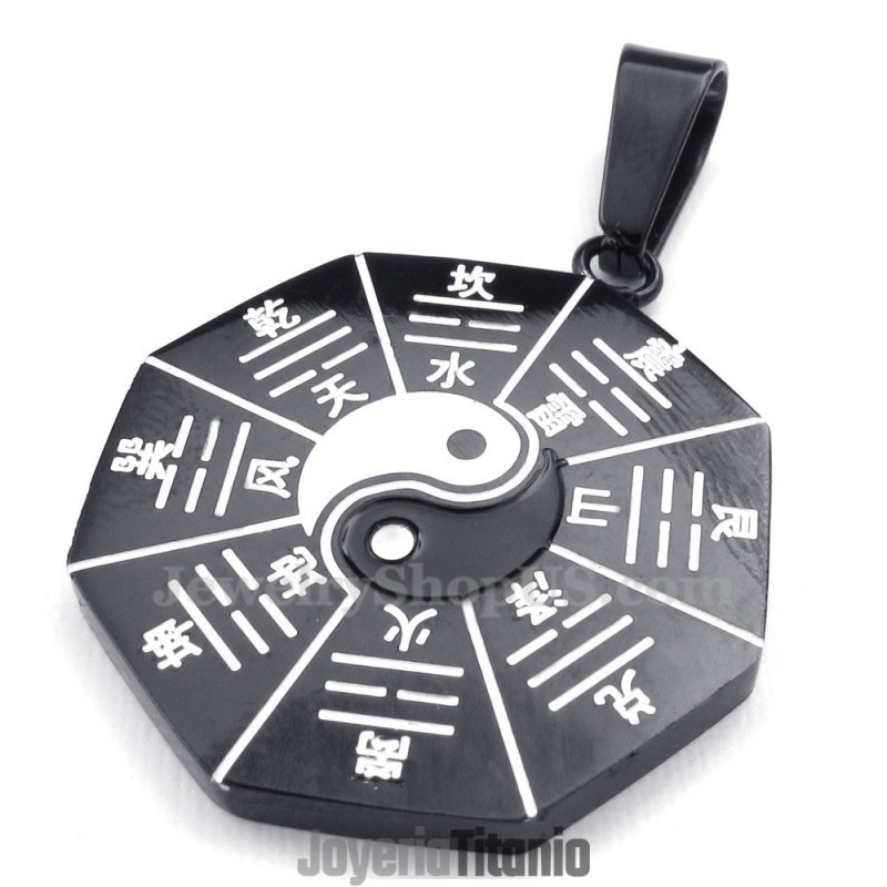 Collar Con Colgante De Titanio Con Ocho Diagramas Negros (Cadena Gratis)