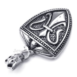Collar Con Colgante De Escudo De Titanio (Cadena Gratis)