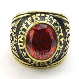 Anillo De Titanio Dorado Con Circonita Roja