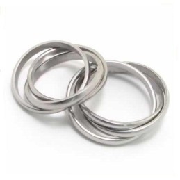 Anillo De Titanio De Tres Círculos De 8 Mm
