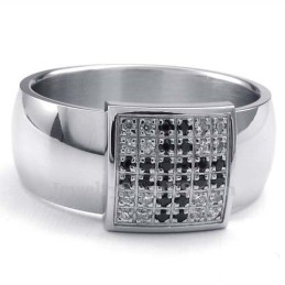 Anillo De Titanio Con Circonita Blanca