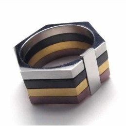 Anillo De Titanio De 11 Mm Con Diseño Hexagonal
