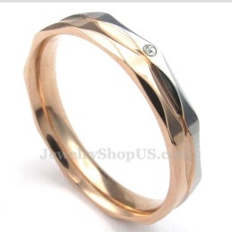 Anillo De Titanio Para Parejas En Oro Rosa Con Circonita Blanca