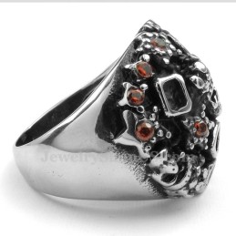 Anillo De Calavera De Titanio Con Circonita Roja