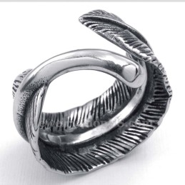 Anillo De Pluma De Titanio