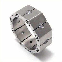 Anillo De Corte De Titanio Con Incrustaciones De Diamantes De 8 Mm