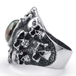 Anillo De Calavera De Titanio Con Circonita Roja