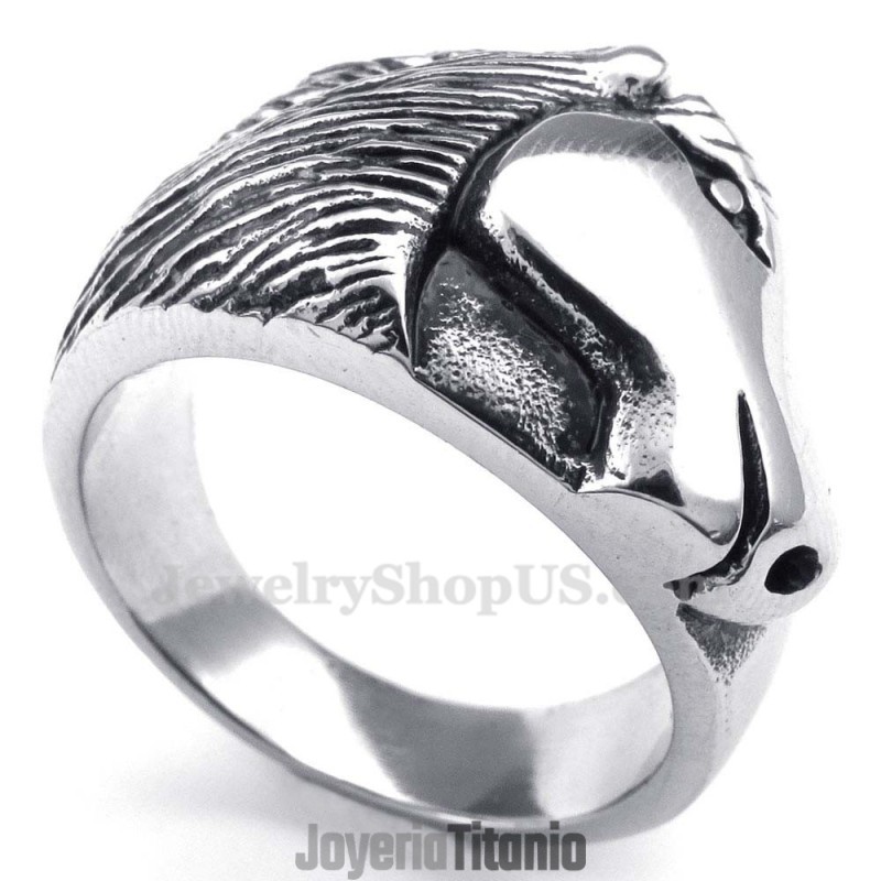 Anillo De Titanio Con Cabeza De Caballo