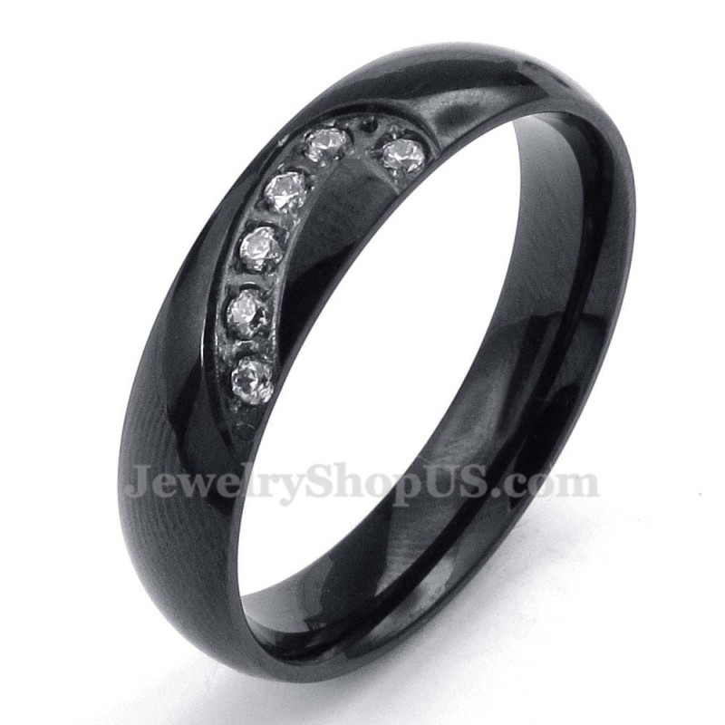 Anillo De Corazón De Titanio Negro Con Circonita Blanca Anillo De Corazón De Titanio Negro Con Circonita Blanca
