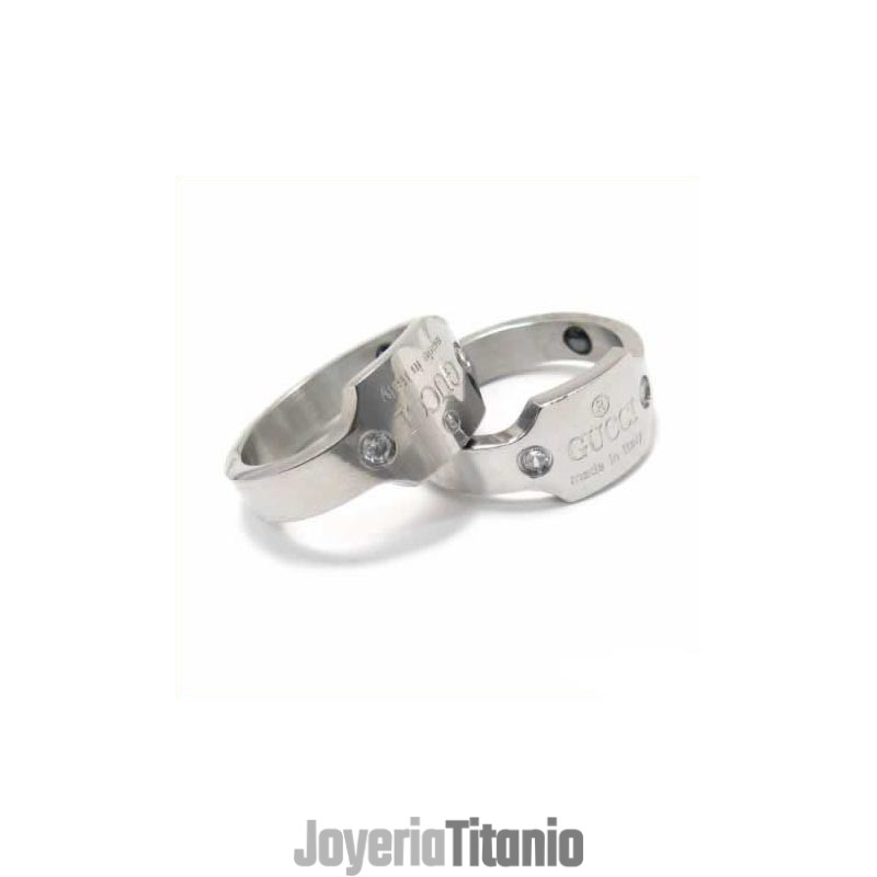 Anillo De Corte De Titanio Con Incrustaciones De Diamantes De 5 Mm