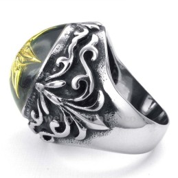 Anillo De Titanio Con Estrella De David Dorada