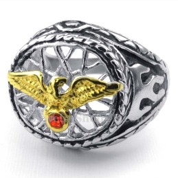 Anillo De Águila De Titanio Dorado Con Circonita Roja