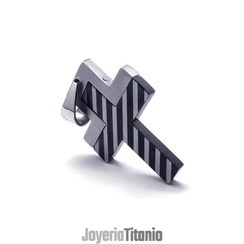 Nuevo Colgante De Titanio Con Cruz Tejida Nuevo Colgante De Titanio Con Cruz Tejida