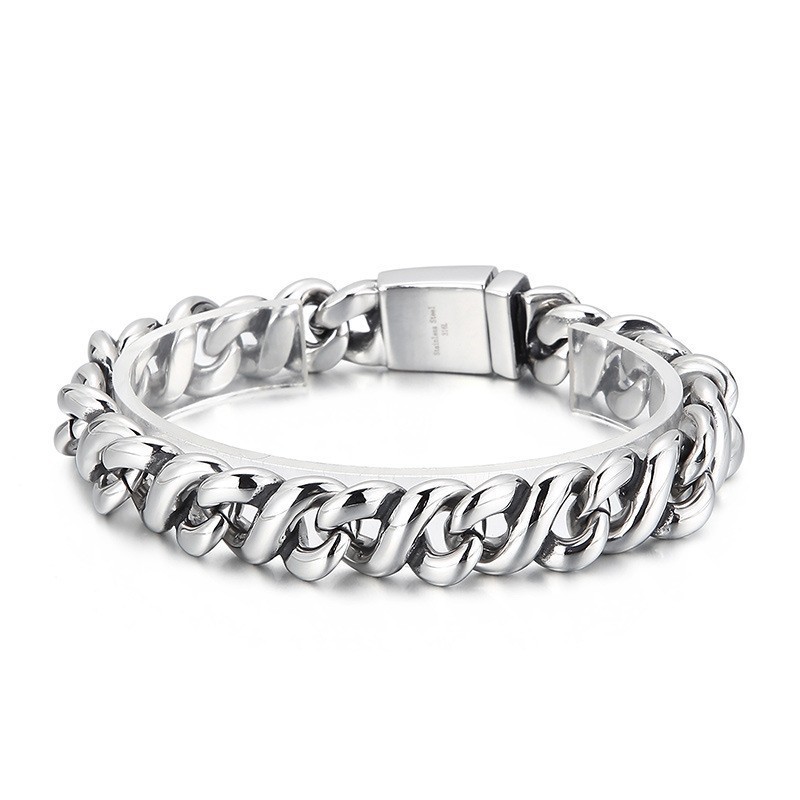 Pulsera De Titanio Elegante Y Pulida Para Hombre. Pulsera De Titanio Elegante Y Pulida Para Hombre.