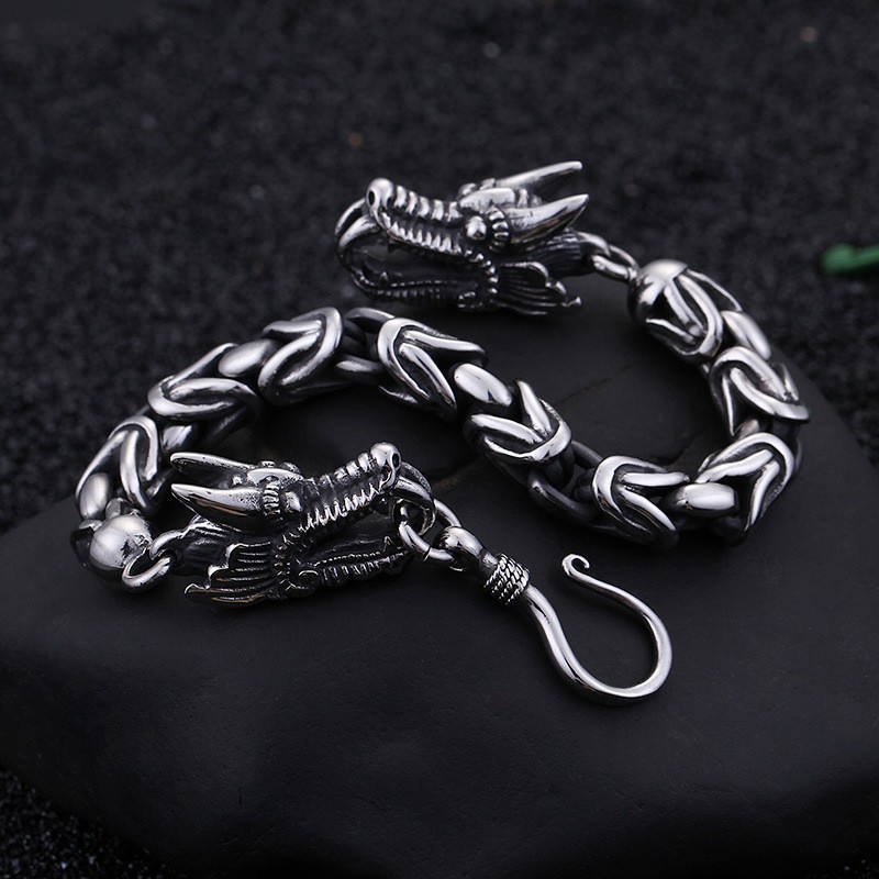 Pulsera De Titanio Con Gancho Y Diseño Moderno Y Chic Para Hombre Pulsera De Titanio Con Gancho Y Diseño Moderno Y Chic Para Hombre