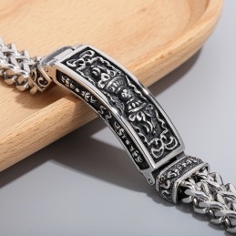 Pulsera De Titanio Para Hombre Con Diseño Curvo Y Patrón De Moda