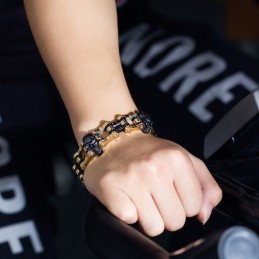 Pulsera De Motociclista De Titanio Con Calavera Bicolor Electrochapada Estilo Rock Hip-Hop Para Hombre