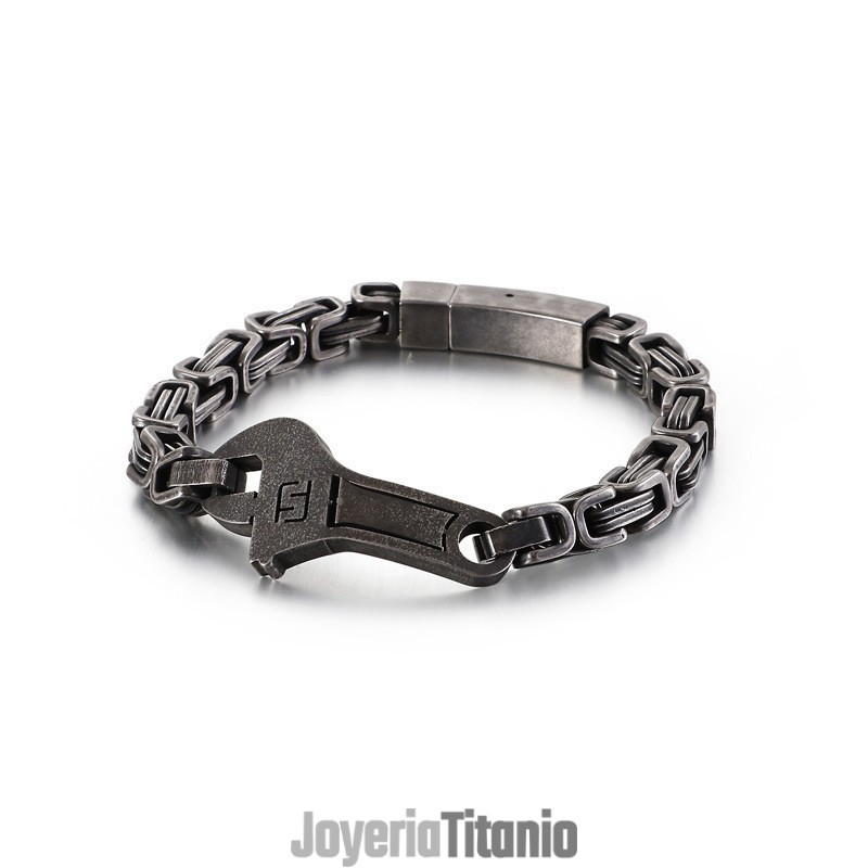Pulsera De Titanio Para Hombre Con Placa Curva "Cool Wrench Back To The Curved"