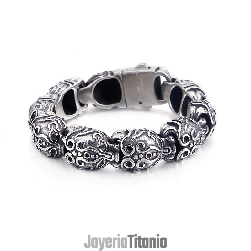 Pulsera De Titanio Con Calavera Y Huesos Cruzados Pulsera De Titanio Con Calavera Y Huesos Cruzados