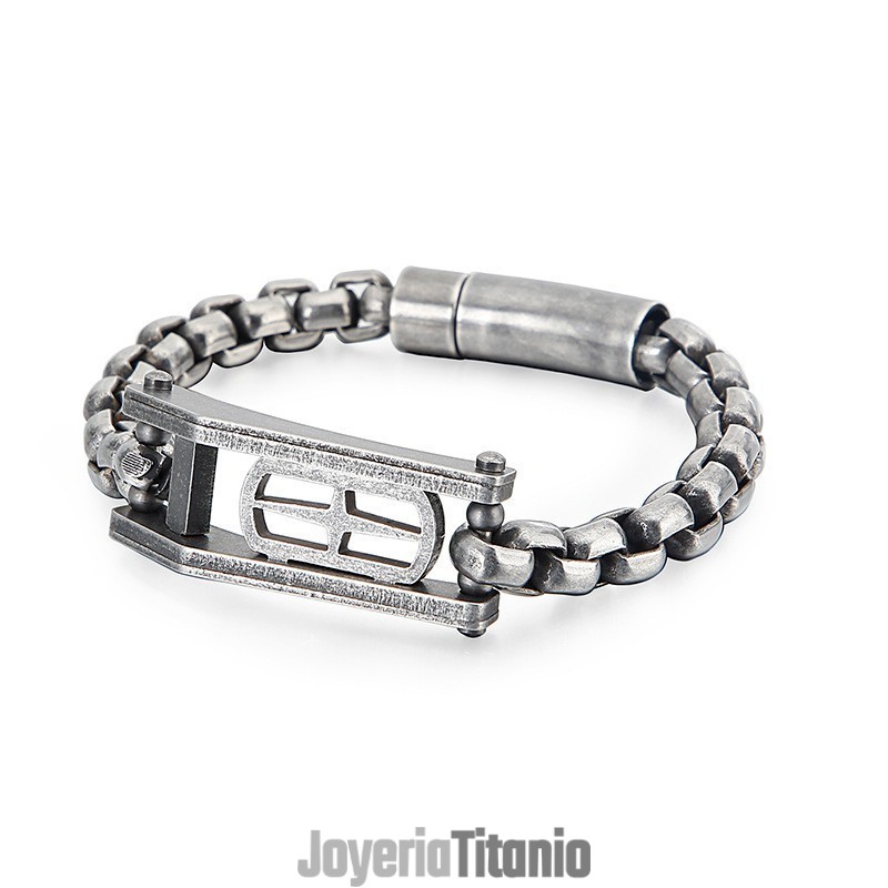 Pulsera De Titanio Para Hombre Con Forma De Cruz Hueca Cuadrada Pulsera De Titanio Para Hombre Con Forma De Cruz Hueca Cuadrada