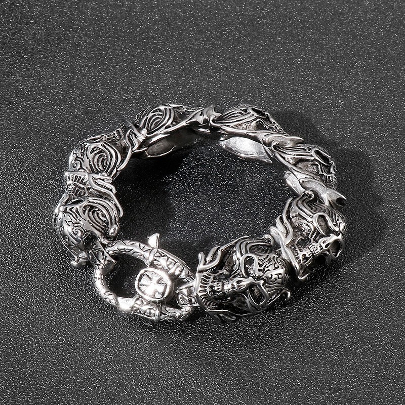 Pulsera De Titanio Con Calavera Genial Para Hombre Pulsera De Titanio Con Calavera Genial Para Hombre