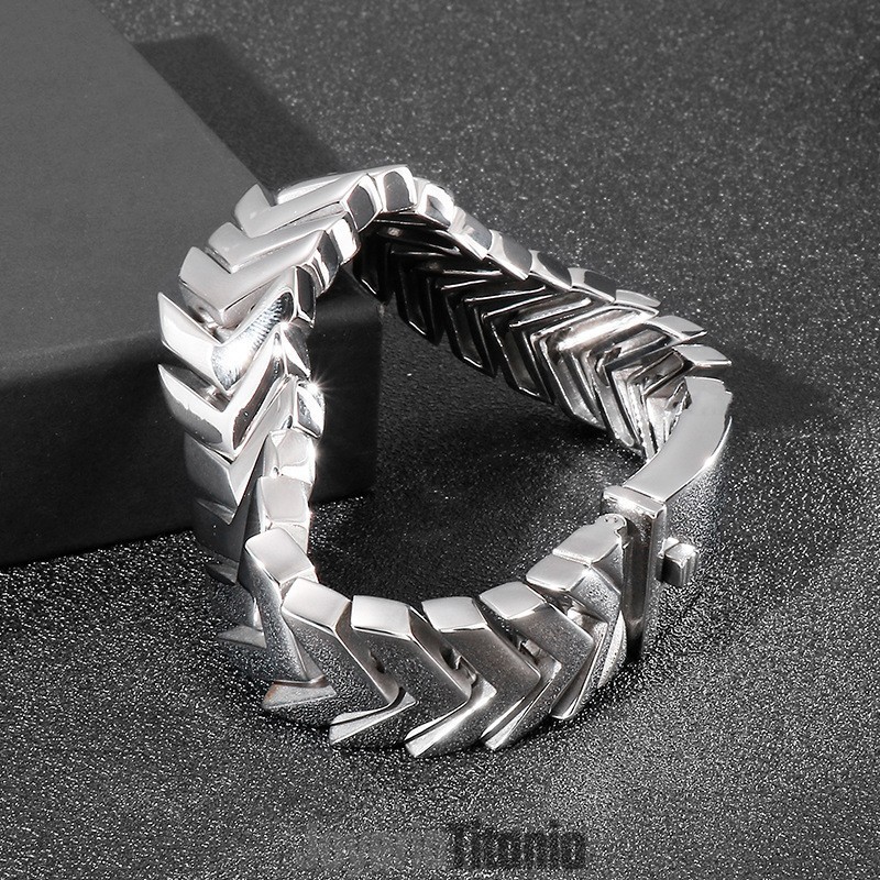 Pulsera De Titanio Con Hueso De Serpiente Para Hombre, Estilo Chic Y Genial, Ideal Como Regalo. Pulsera De Titanio Con Hueso De Serpiente Para Hombre, Estilo Chic Y Genial, Ideal Como Regalo.