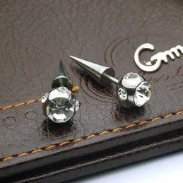 Pendientes De Titanio Con Diamantes Perforados