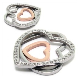 Colgante De Collar De Titanio Con Tres Diamantes En Forma De Corazón