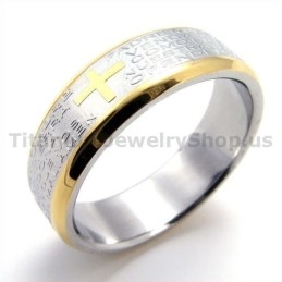 Anillo De Titanio Con Cruz