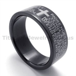 Anillo De Titanio Negro Con Cruz