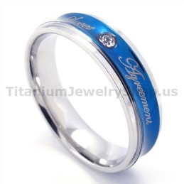 Anillo De Titanio Con Forma De Corazón Y Diamante