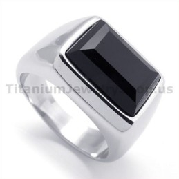 Anillo De Titanio Con Circonita
