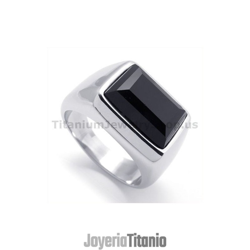Anillo De Titanio Con Circonita