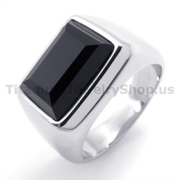 Anillo De Titanio Con Circonita
