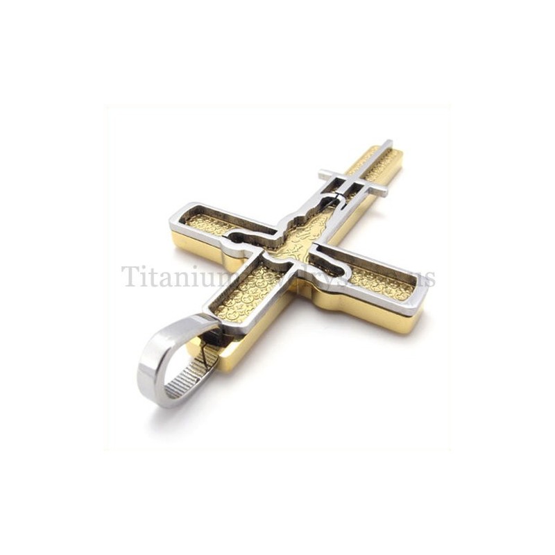 Colgante De Cruz De Titanio Con Diseño De Jesús Tallado En Oro