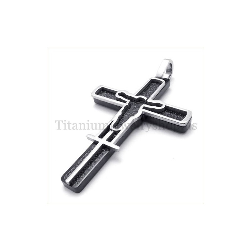Colgante De Cruz De Titanio Con Diseño De Jesús Tallado En Negro