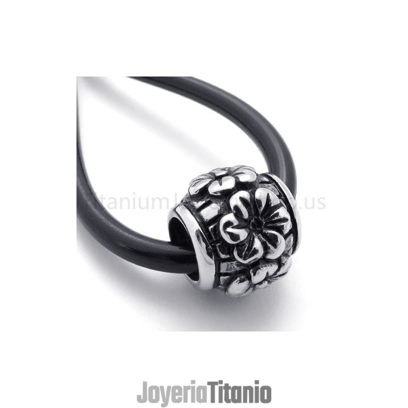 Nuevo Colgante De Titanio Con Estampado Clásico